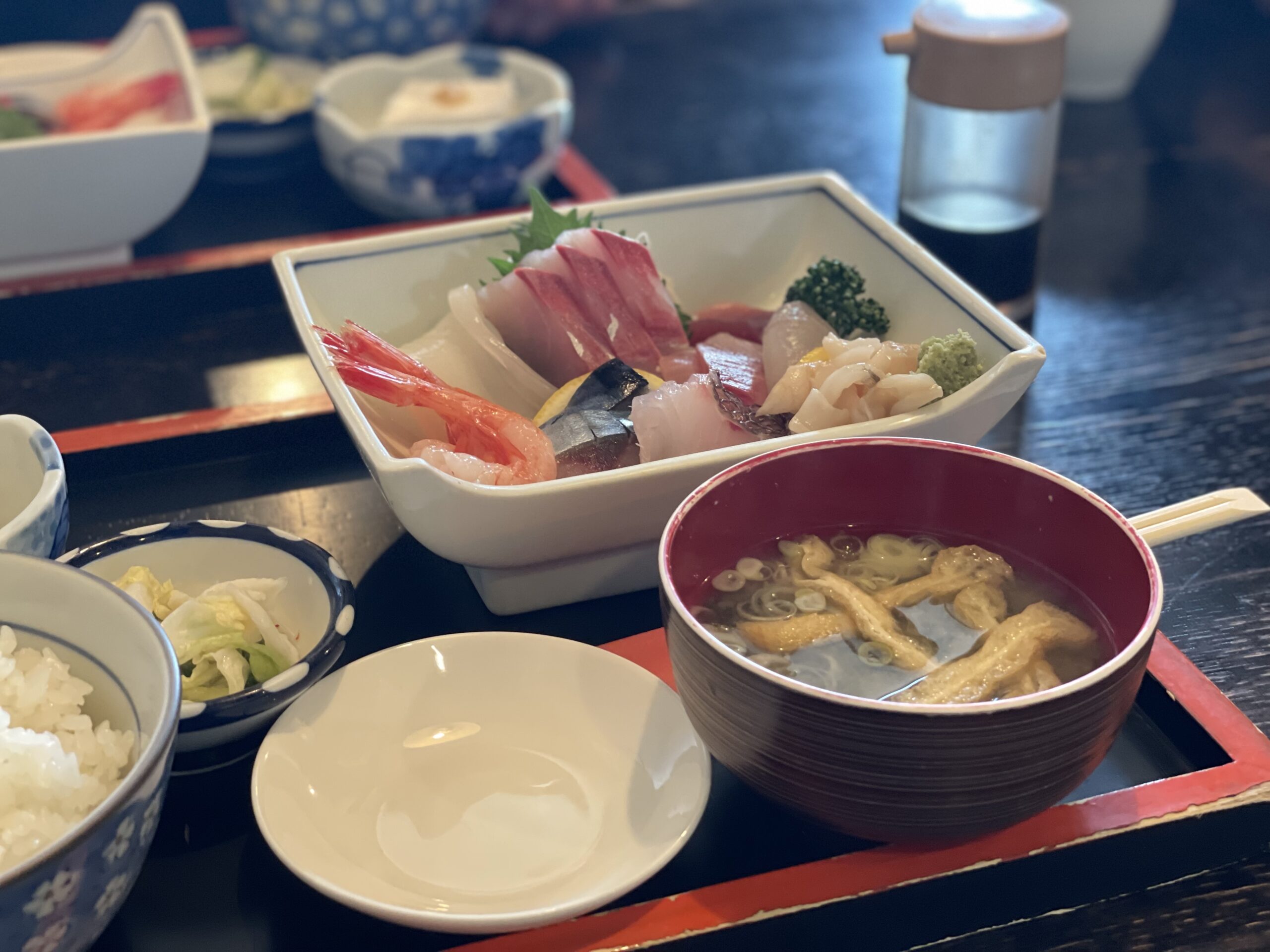 新鮮な刺身を味わうならココ！両津「天國」