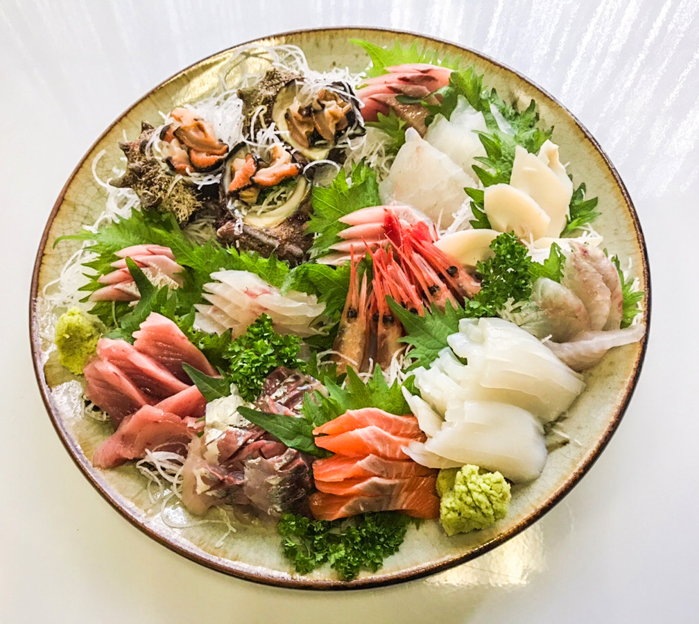 佐渡の旬のお刺身盛り合わせ（約5人前）